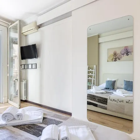 La Casa Di Carta In Piazza Stesicoro Apartamento