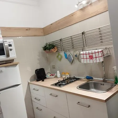 La Casa Di Carta In Piazza Stesicoro Apartment *