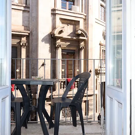 Apartment La Casa Di Carta In Piazza Stesicoro Catania